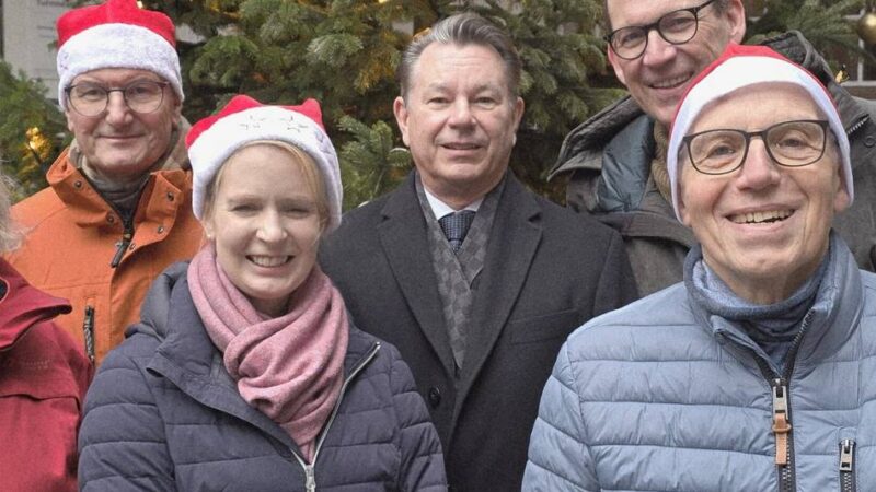 Weihnachten in Kleve: Weihnachtsliedersingen für alle in der Schwanenburg