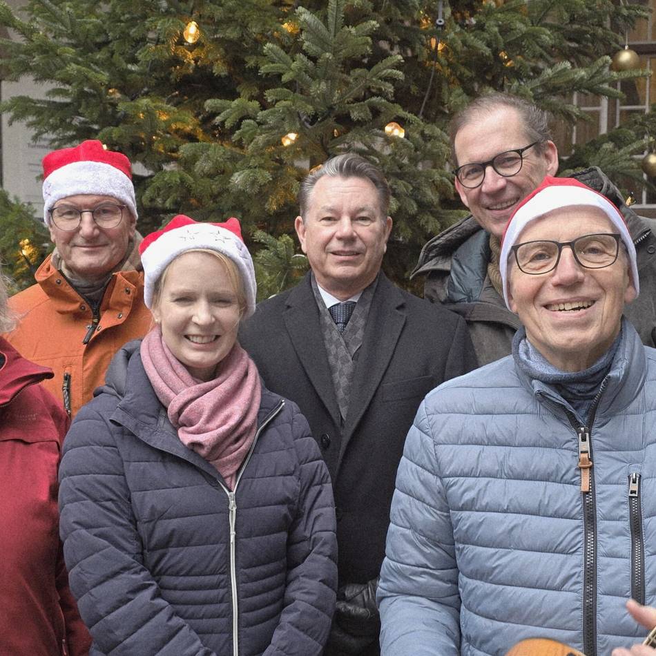 Weihnachten in Kleve: Weihnachtsliedersingen für alle in der Schwanenburg