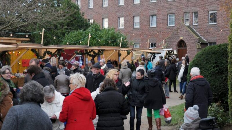 Weihnachtsmarkt mit viel Musik in Hamb: Kreativmarkt im Klostergarten von St. Bernardin