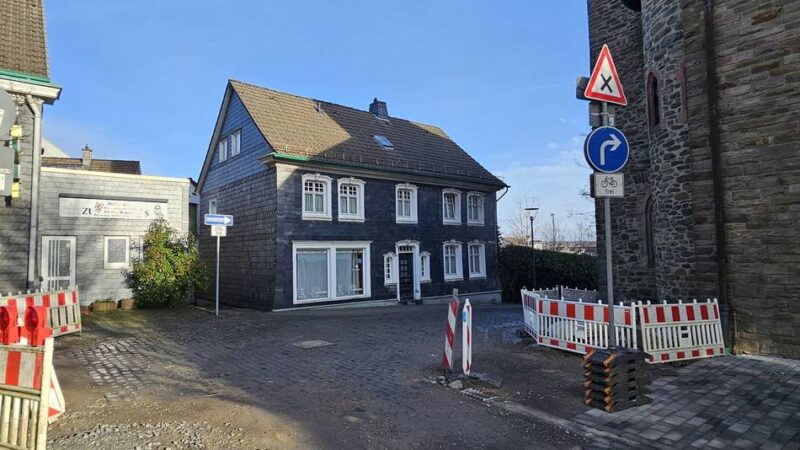 Verkehr in der Radevormwalder Innenstadt: Verwirrung um Schilder – Freigabe weiterer Baustellen