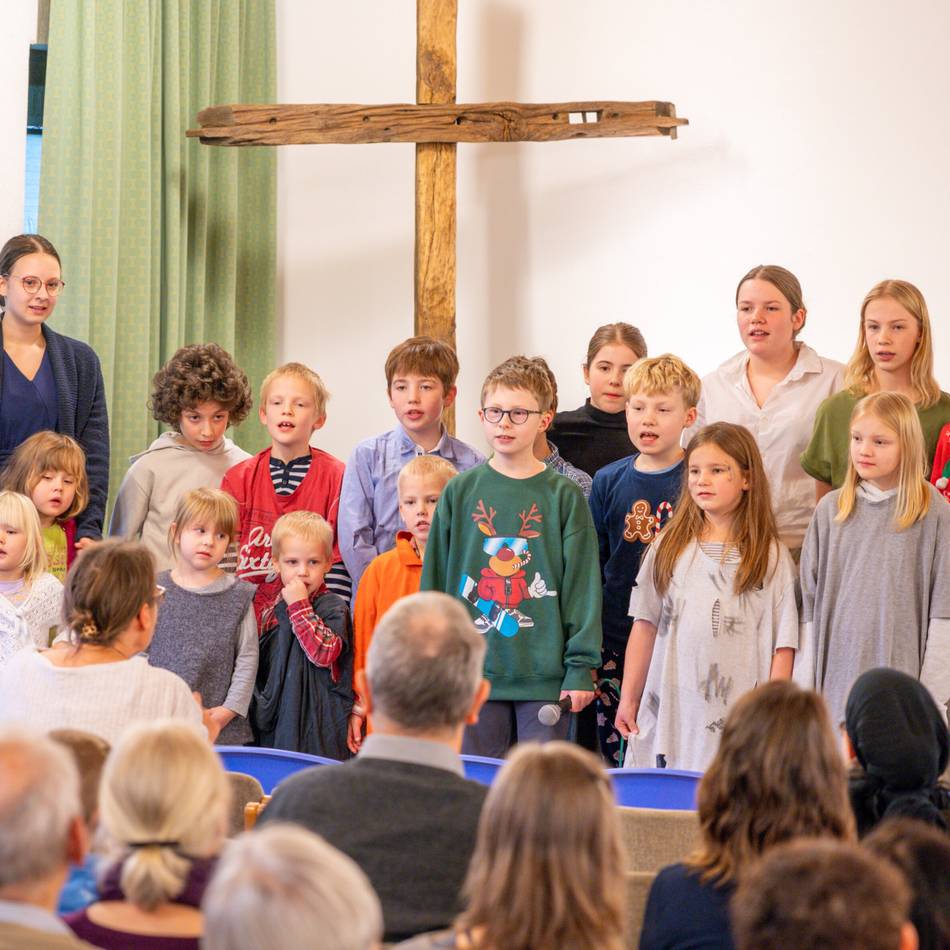 Evangelisch-Freikirchliche Gemeinde in Strucksfeld: Kinder führen Theaterstück zum Advent auf