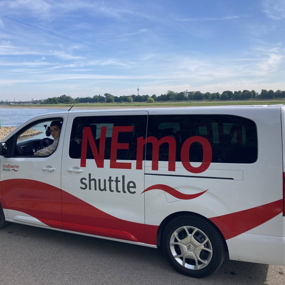 On-Demand-Fahrdienst: NEmo-Shuttle in Neuss auf der Kippe – „Eine Fortsetzung wird äußerst schwierig“