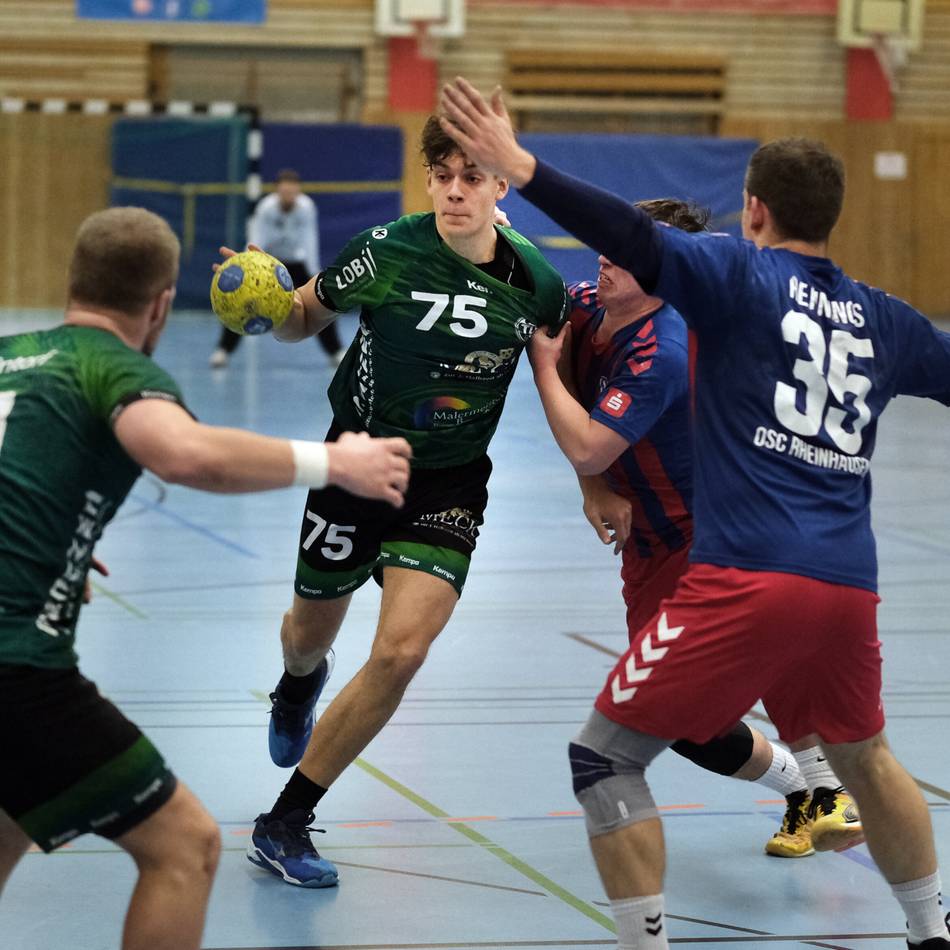 Linkshänder mit viel Wurfkraft: TuS-Talent Brozovic begeistert beim nächsten Lintorfer Sieg