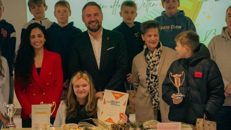 „Herausragende Leistungen“: Liah Deutsch gewinnt Vorlesewettwerb der Xantener Gesamtschule