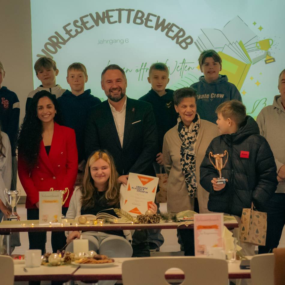 „Herausragende Leistungen“: Liah Deutsch gewinnt Vorlesewettwerb der Xantener Gesamtschule