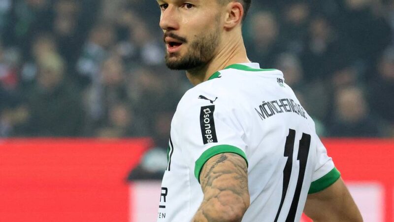 Eingriff am Knie: Borussias Angreifer Tim Kleindienst fällt noch mal länger aus
