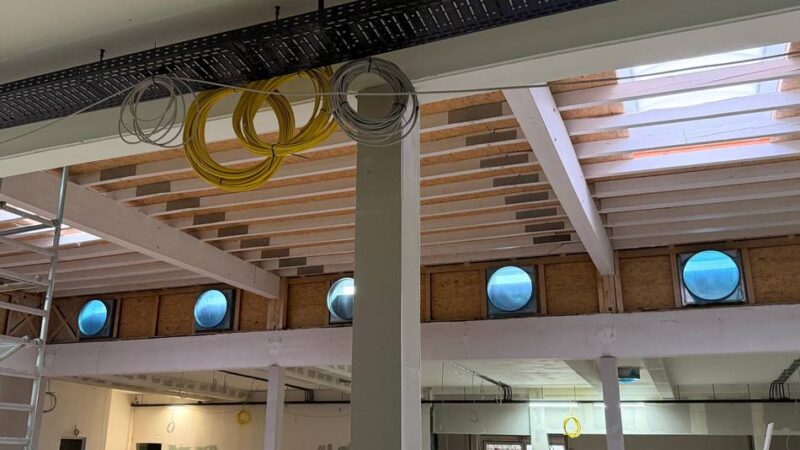 Wiederbelebung von bekannter Event-Location: So laufen die Arbeiten in der Neusser Wetthalle