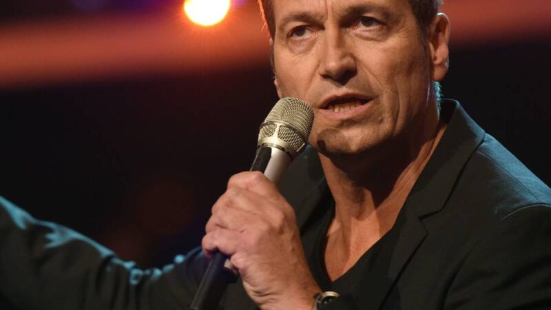 Auftritt in der Tonhalle Düsseldorf: Dieter Nuhr und der normale Wahnsinn – „Linke Systemhure und einer von euch“