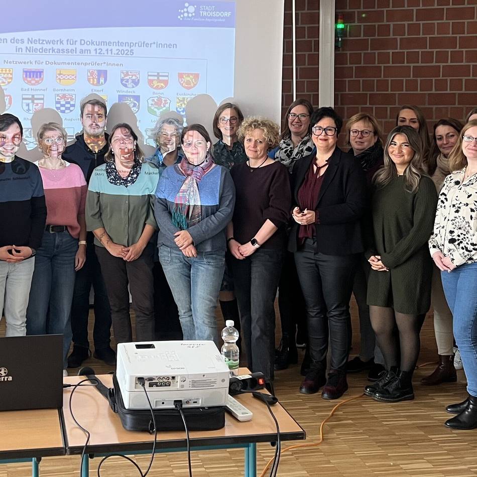 Stadtverwaltung Hückeswagen: Netzwerk der Dokumentenprüfer wächst weiter