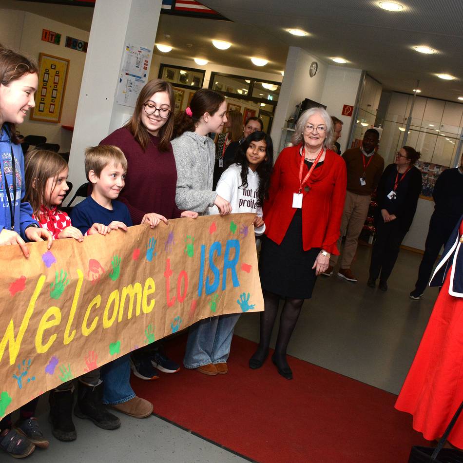 Besuch bei der International School on the Rhine: Warum die US-Generalkonsulin in Neuss keine Presse wünschte
