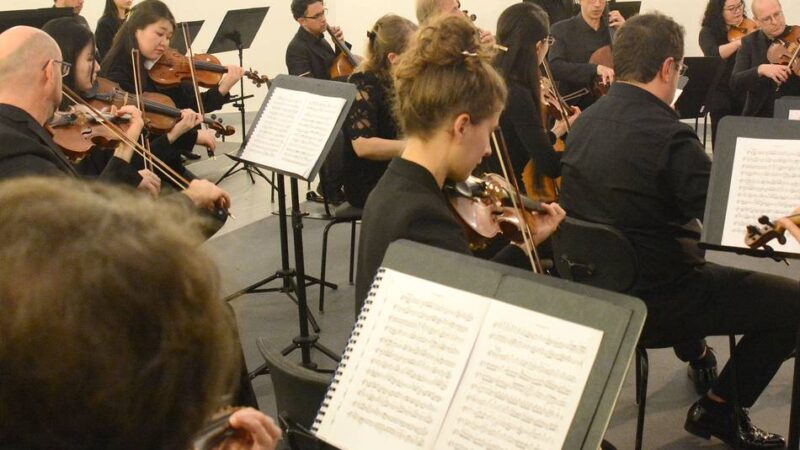 Zeughaus in Neuss: Ein grandioses Weihnachtskonzert mit Svetlin Roussev