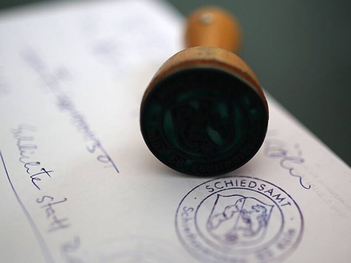 Streitigkeiten in Meerbusch: Stadt sucht zwei neue Schiedsleute für Büderich