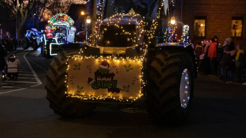 Leuchtende Traktoren in Dormagen: Lichterfahrt der Landwirte startet am Sonntag