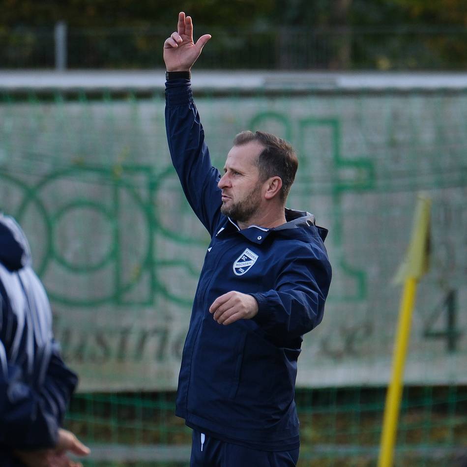 Niederlage in Benrath: Rhenania Hochdahl legt den Respekt zu spät ab