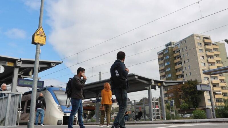 Generalsanierung der Strecke Hagen–Köln: P&R-Parkplatz am Bahnhof Opladen bis auf Weiteres gesperrt