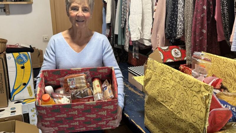 Christliche Islandtafel in Hückeswagen: Die ersten Weihnachtspäckchen sind eingetroffen