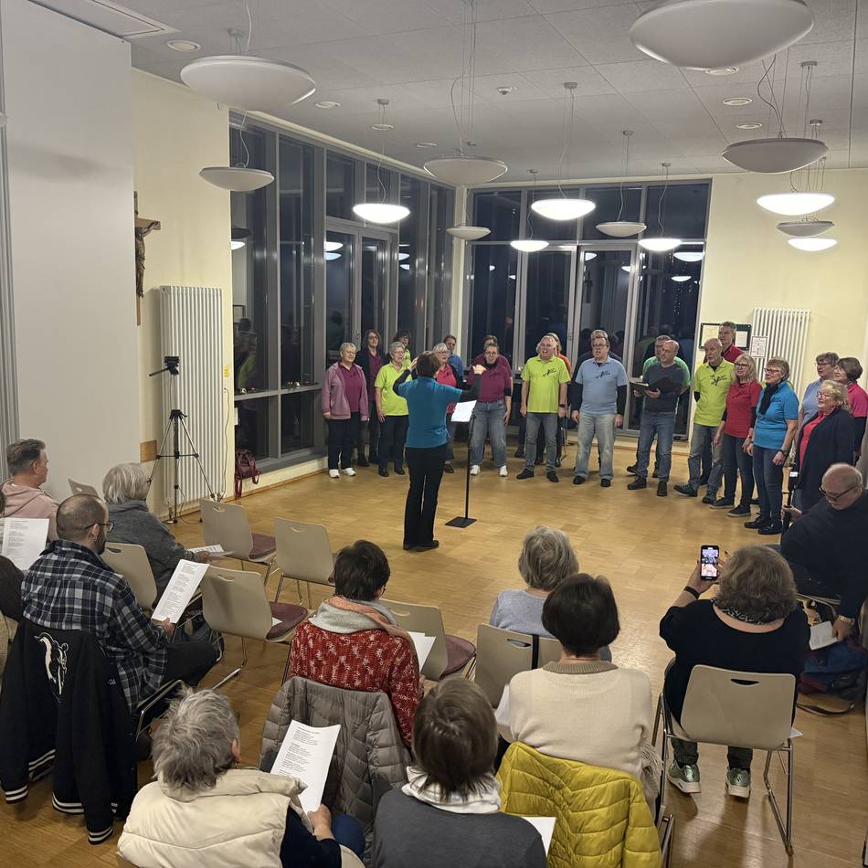 „Offener Adventskalender“ in Hückeswagen: Mitsingkonzert mit den „Joyful Gospels“