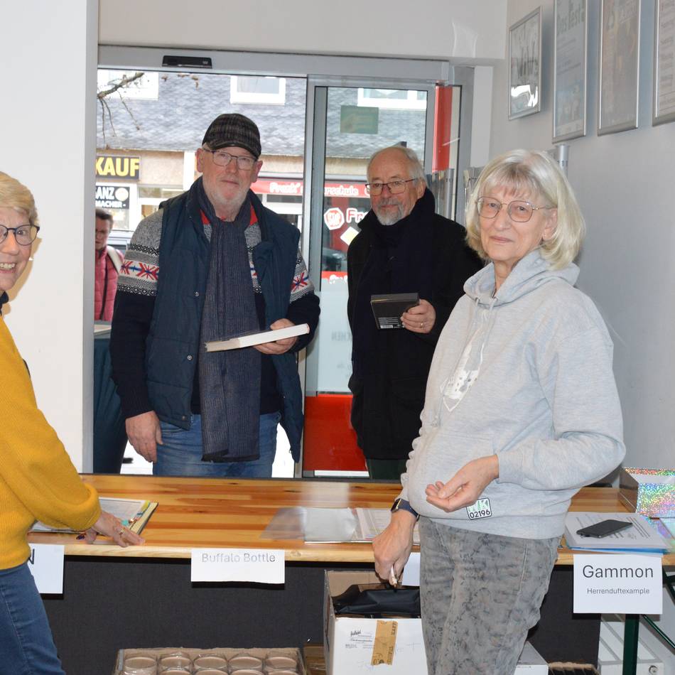 Zählschein-Aktion in Wermelskirchen: An der Gewinnausgabe herrscht Hochbetrieb