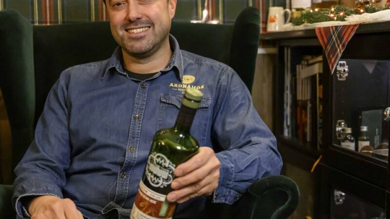 Kaarster Wirtschaftsförderer Felix Hemmer hat besonderes Hobby: „Whisky bringt die Menschen zusammen“