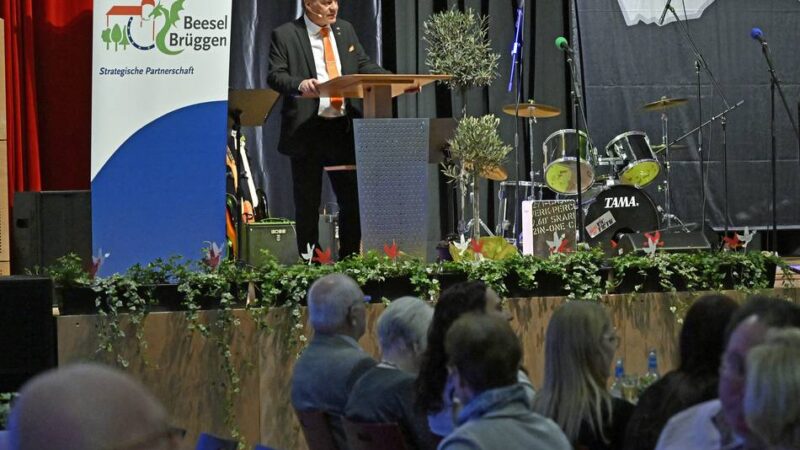 Brüggen lädt ein: Neujahrstreff 2026 der Burggemeinde