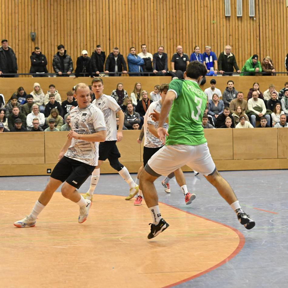 Hallenstadtmeisterschaft Mönchengladbach: Lesen Sie den Verlauf der Zwischenrunde im Liveticker nach