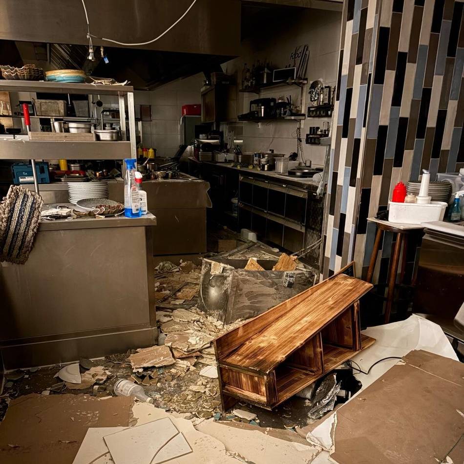 „Unser kleines Weihnachtswunder“: Goldener Schwan in Nieukerk will nach Explosion schneller als gedacht wieder öffnen