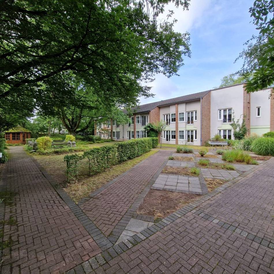 Neubau-Pläne für das Fliedner-Haus in Neuss: Abriss! Flüchtlingsheim wird wieder zum Seniorenheim