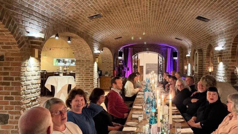 Lebensmittelretter aus Dormagen: Ehrenamtler freuen sich über besonderes Weihnachtsdinner