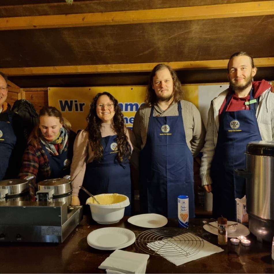 Rotary Club Geldern: Waffeln backen für den guten Zweck