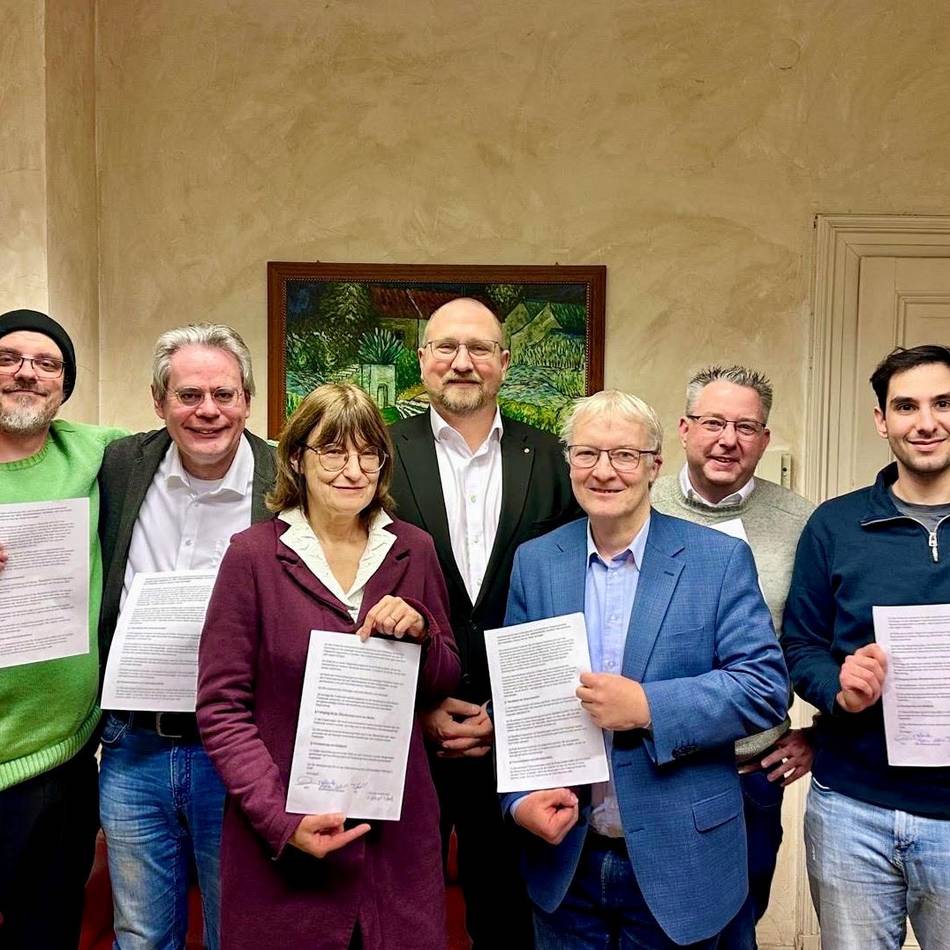 Vier Fraktionen unterzeichnen Vereinbarung: Bündnis für vertrauensvolle Arbeit