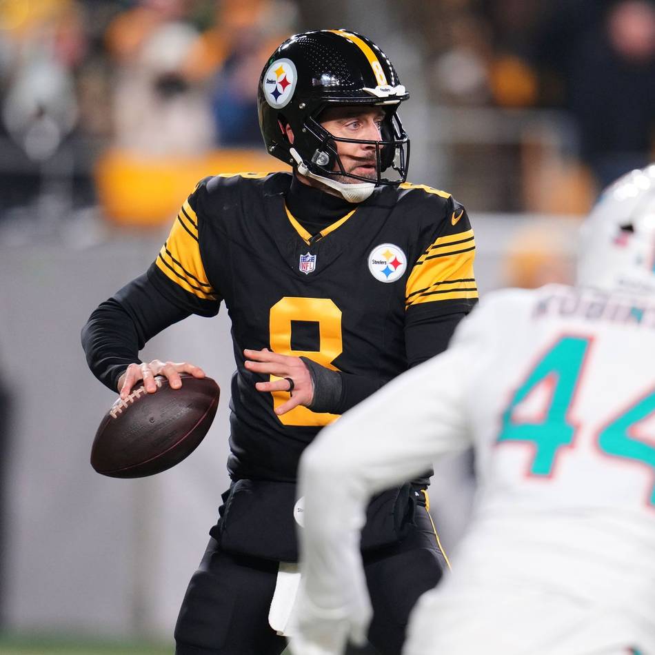 American Football: Rodgers gewinnt mit Steelers: Playoffs in der NFL greifbar