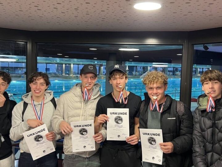 Charity-Event in Neuss: „Humboldt“ gewinnt Schulwettbewerb beim 24-Stunden-Schwimmen