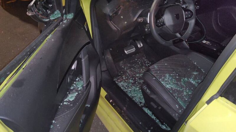 Mutmaßliche Polenböller-Explosion in Neuss: „Es war erschreckend, mein Auto komplett zerstört zu sehen“