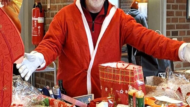 Heimatreporter im Grenzland: Päckchenaktion der Tafel und Spende für Wohngruppe