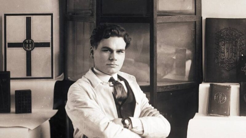 Stadtarchiv Neuss übernimmt Nachlass Stader: Das Goldene Buch der Stadt und sein Gestalter