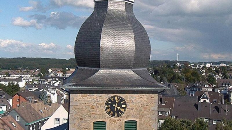 Evangelische Kirchengemeinden in Radevormwald: Pfarrbrief schlägt eine neue Seite auf