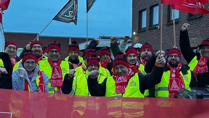 Mitarbeiter fordern Tarifverträge: Warnstreik in Willicher Unternehmen