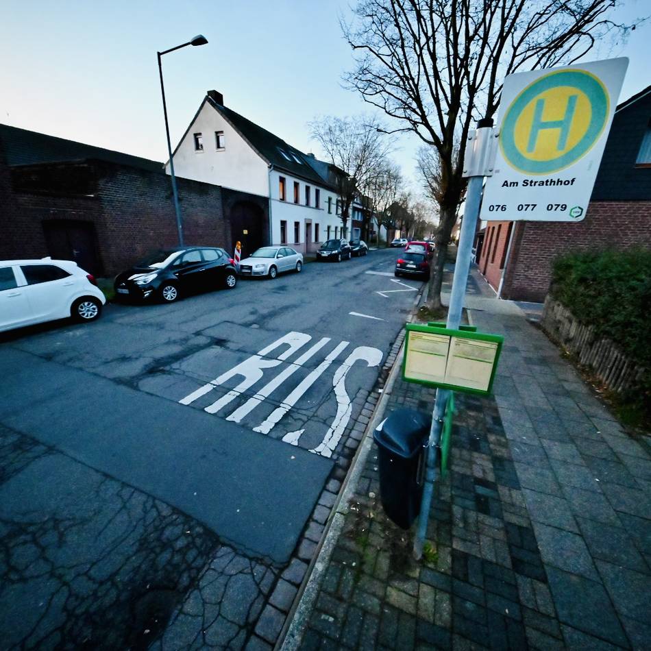 Krefelder Schüler warten vergeblich auf Bus: „Wir möchten uns dafür in aller Form entschuldigen“