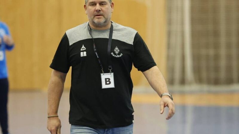 „Es fehlte die Cleverness“: Borussia verliert dramatisch, TV Korschenbroich souverän