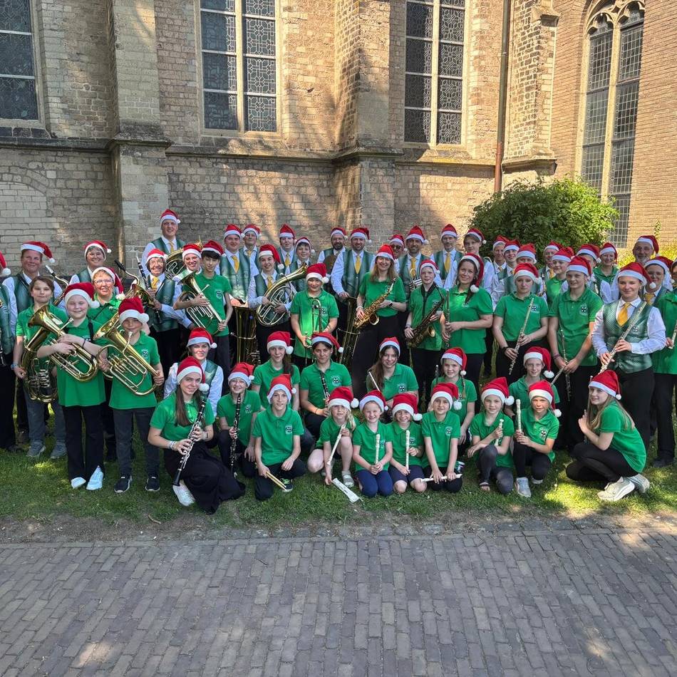 Musikverein Menzelen: Neue Dirigentin stellt sich bei Adventskonzert vor