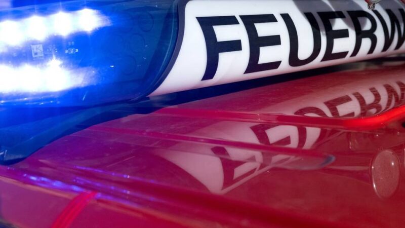Serie in Neuss: Dreifacher Brandeinsatz in Mehrfamilienhaus