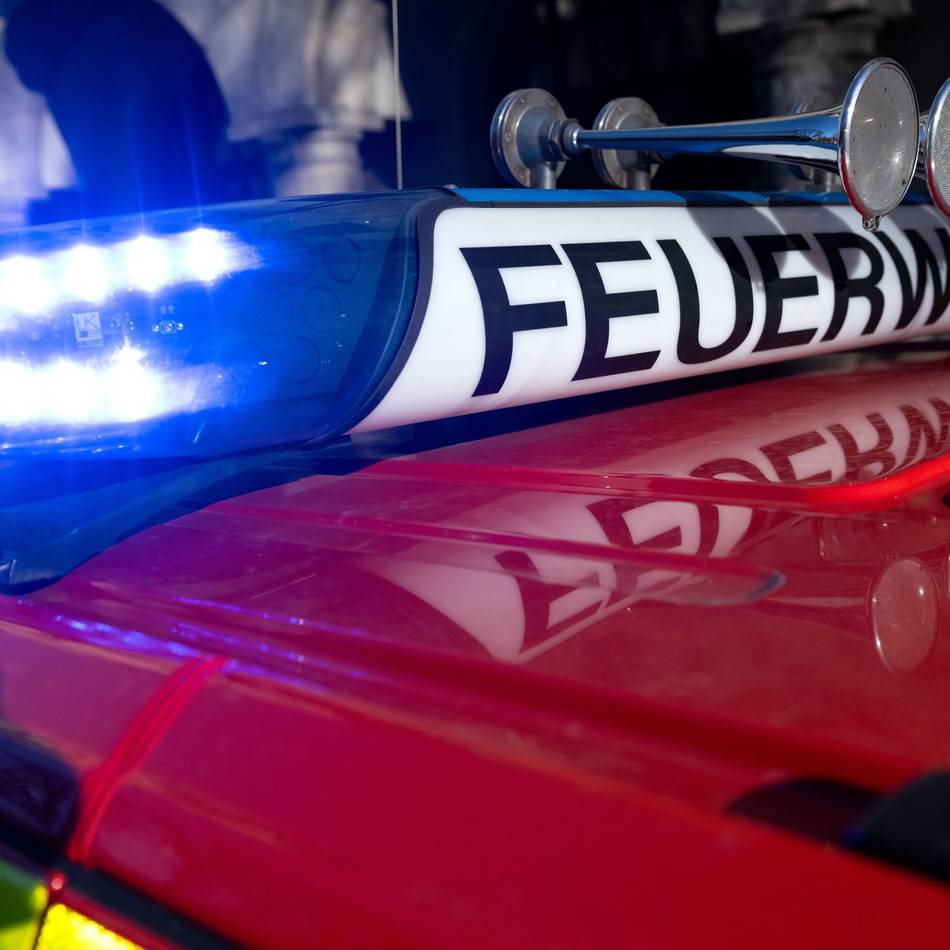 Serie in Neuss: Dreifacher Brandeinsatz in Mehrfamilienhaus