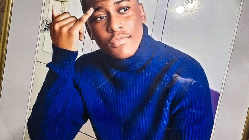 Vater fordert Anklage gegen Fußballverein: Das zweite Weihnachten ohne Olivier