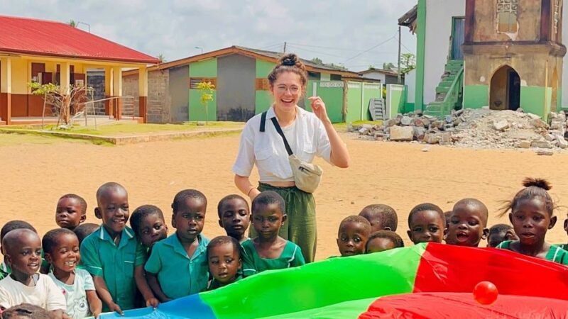 Zwei Neusser halfen drei Wochen lang in Ghana: „Das ist für beide Seiten eine Bereicherung“