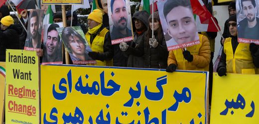 Iran: Aktivisten melden 29 Tote und 1200 Festnahmen bei Protesten