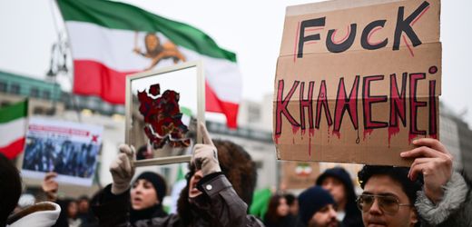 Iran: SPD-Fraktion fordert deutsches Engagement gegen Internetsperre