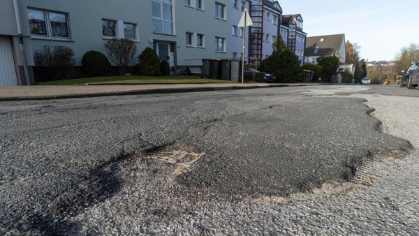 Neuer Spielplatz, neue Straßen, eine Brücke: Pläne für 2026 in Velbert-Neviges