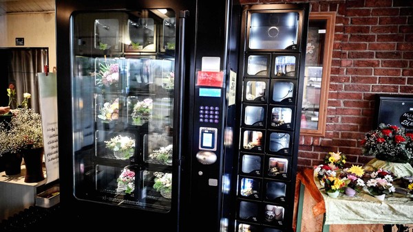 Blumen und Grabgestecke rund um die Uhr: Das gibt es jetzt in Velbert