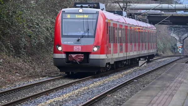 VRR zum S6-Desaster: Bahn wusste nichts von der Baustelle Kaiserberg