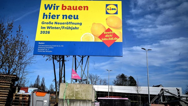 Heiligenhaus: Neuer Lidl eröffnet mit vielen Aktionen und nachhaltiger Bauweise